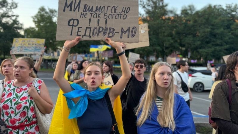 У Києві, Львові та Дніпрі пройшли ходи з вимогою повернути Федорова в Міноборони