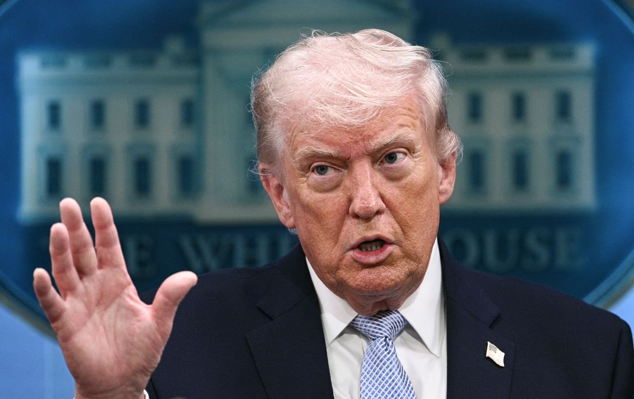 Трамп послаблює санкції проти Росії та критикує Зеленського напередодні виборів у США