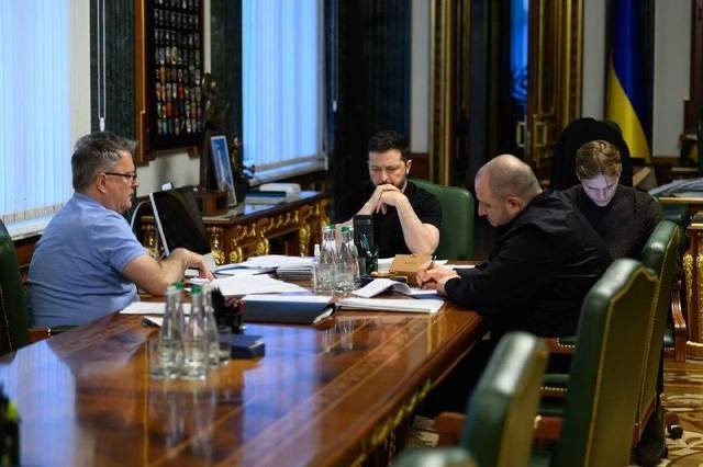 Зеленський обговорив із Віткоффом і Кушнером постачання Patriot та дипломатію