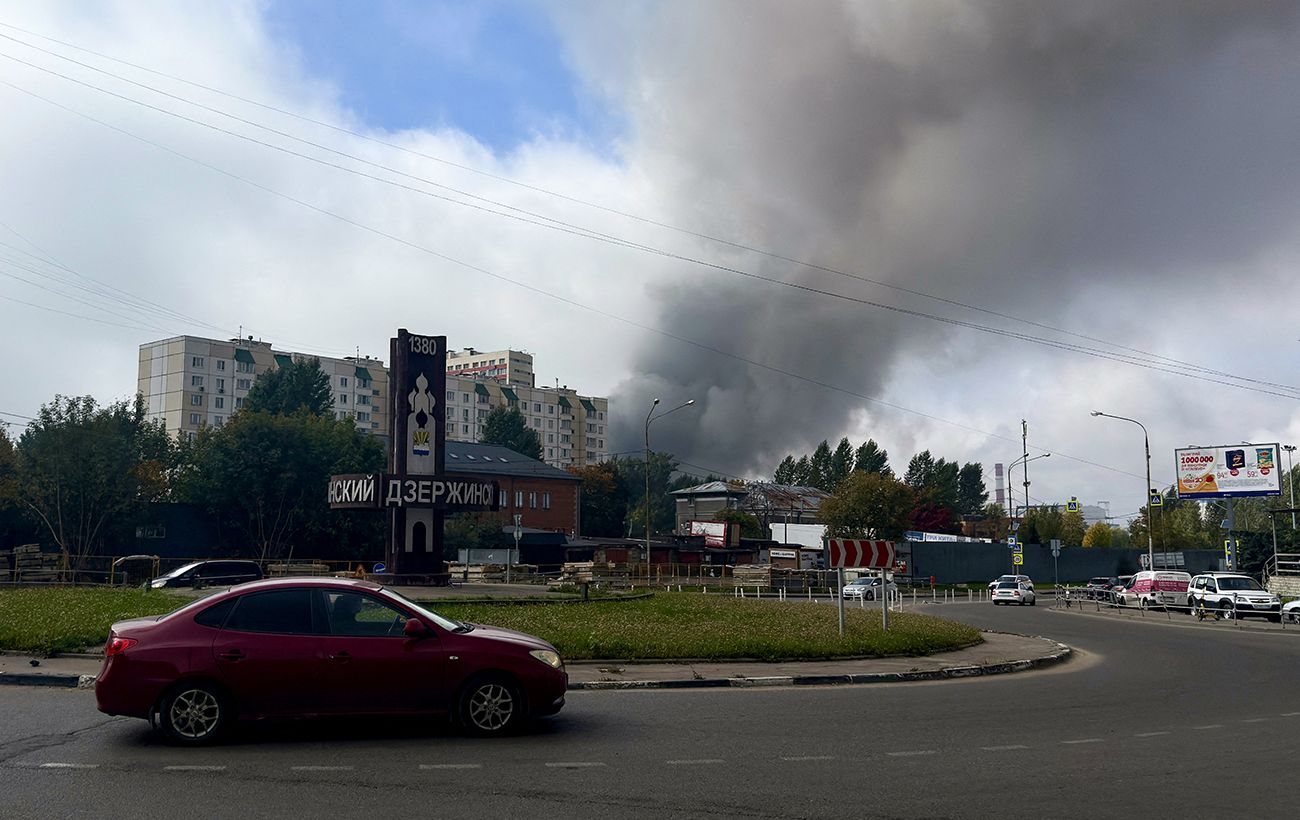 Атака дронів зупинила Московський НПЗ, відновлення може зайняти тижні