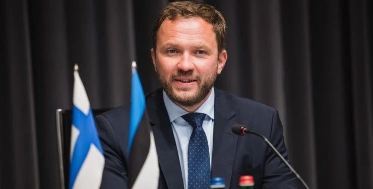Глава МЗС Естонії провів тривалу розмову з Трампом-молодшим про Україну