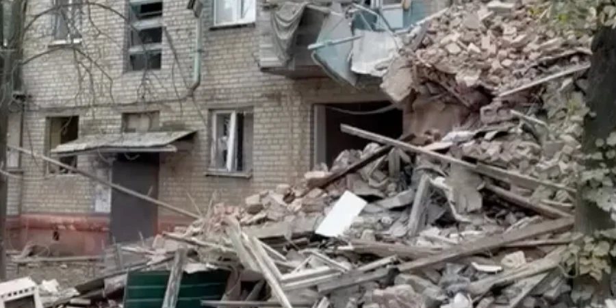 Російські авіабомби влучили в багатоповерхівки Слов'янська: одна людина загинула, 10 поранені