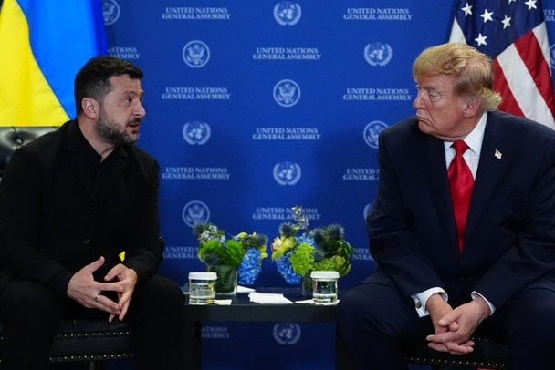 Трамп пропонував Зеленському зустрітися з Путіним у Москві, президент відмовився
