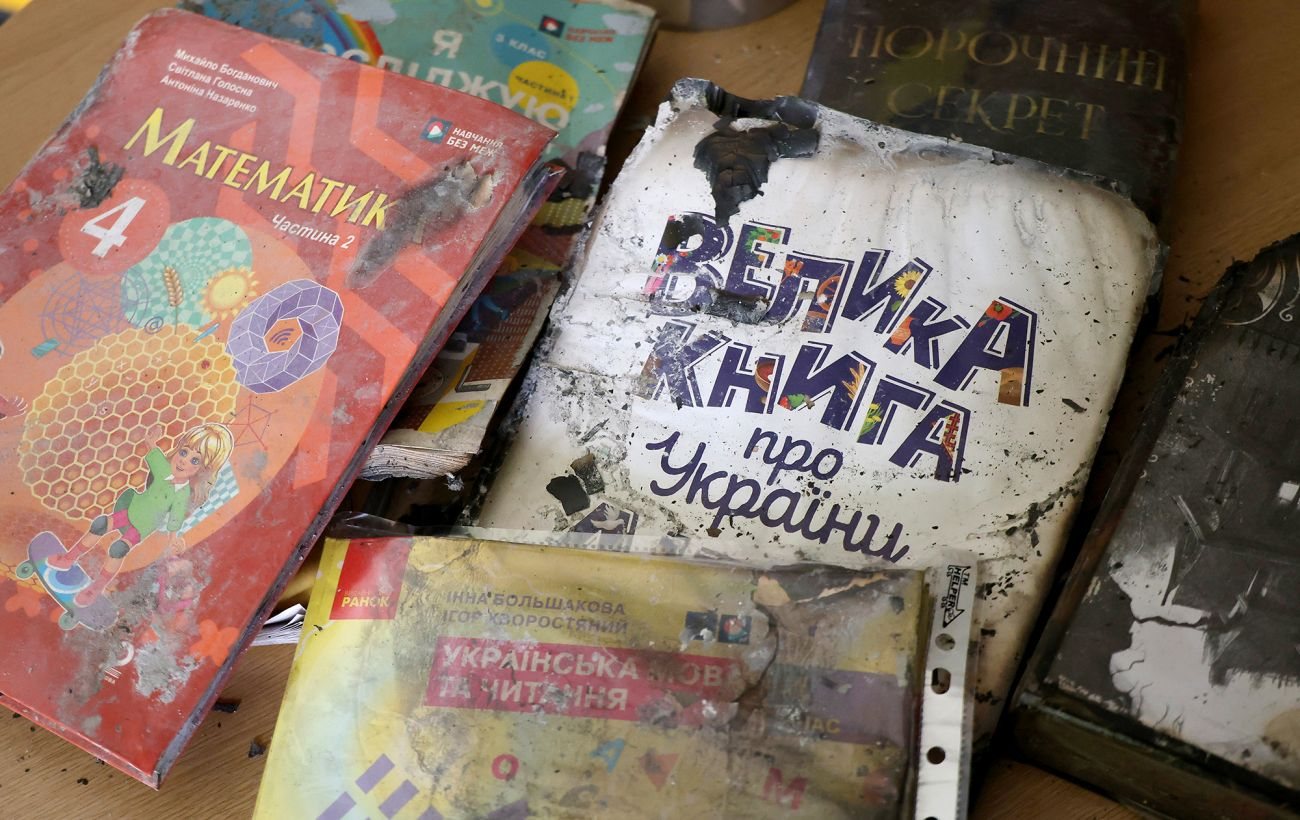 Російські удари знищили 13 мільйонів українських книг — видавці зазнали мільйонних збитків