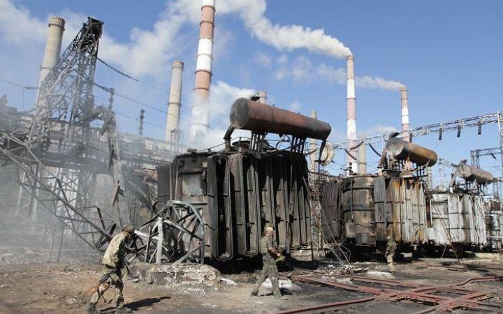 Кабмін розглядає скасування 100% бронювання працівників критичних підприємств через зловживання