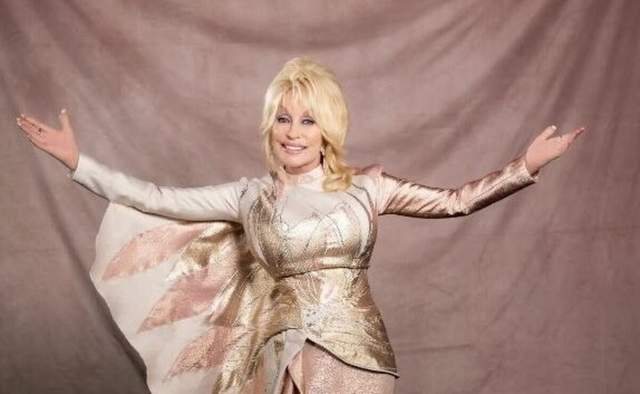 Померла Доллі Партон — легенда кантрі-музики та володарка 11 премій Grammy