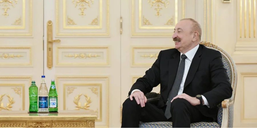 Алієв помилував французького бізнесмена Раяна після виключення Усманова з санкцій ЄС