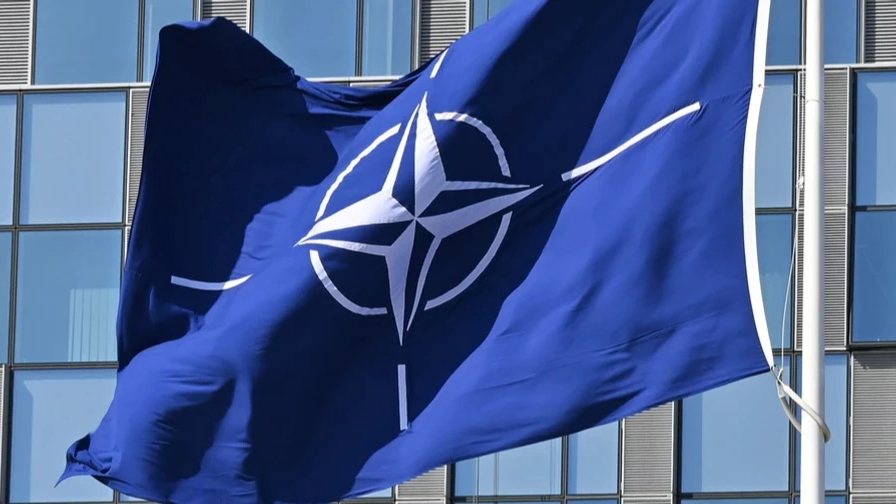 У НАТО заявили, що постачання зброї Україні через PURL продовжується попри тиск США
