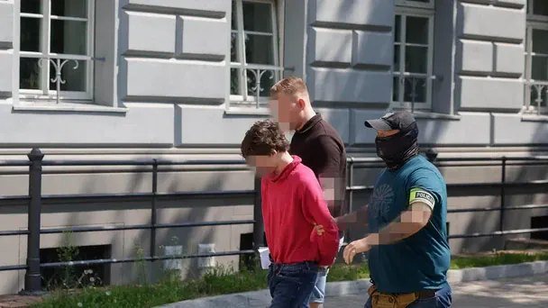 У Польщі 18-річному українцю загрожує довічне ув’язнення за напад з ножем