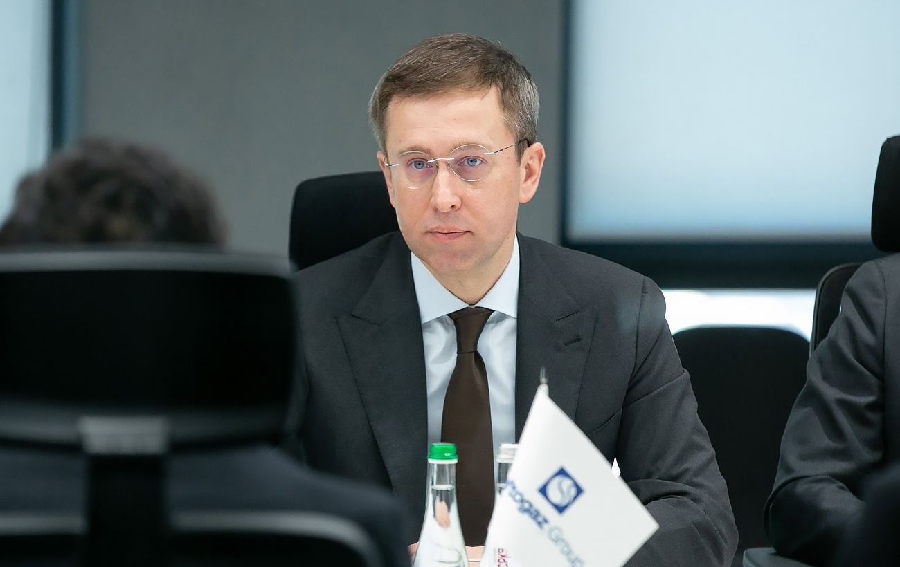 Кабмін перегляне чисельність держслужбовців і кількість заступників міністрів