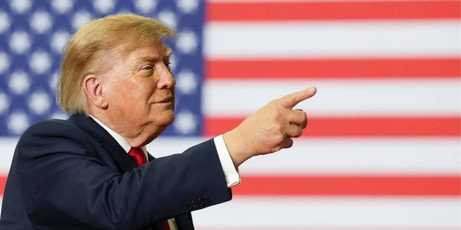 Трамп просив Google перейменувати Атлантичний океан на його честь, компанія відмовила