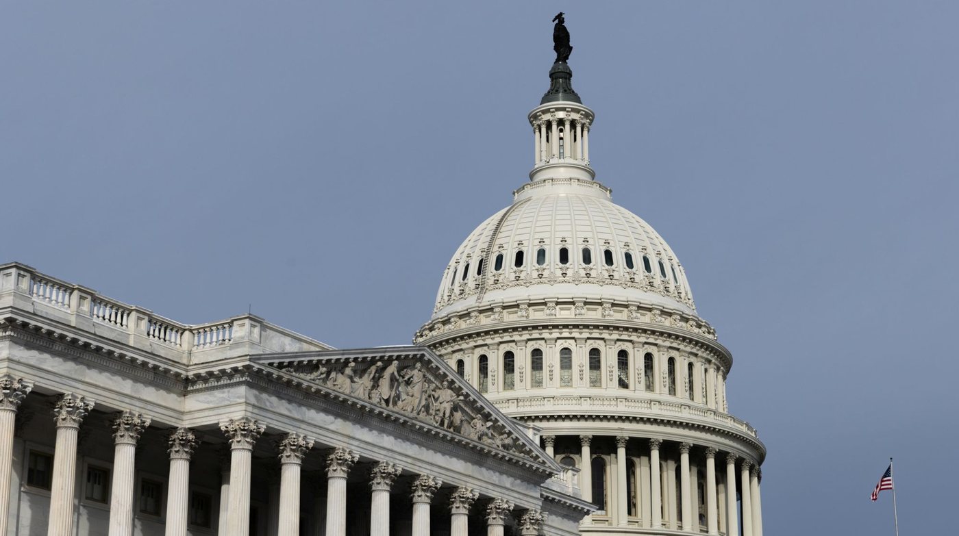 Сенатори США погодили законопроєкт про санкції проти покупців російських енергоресурсів