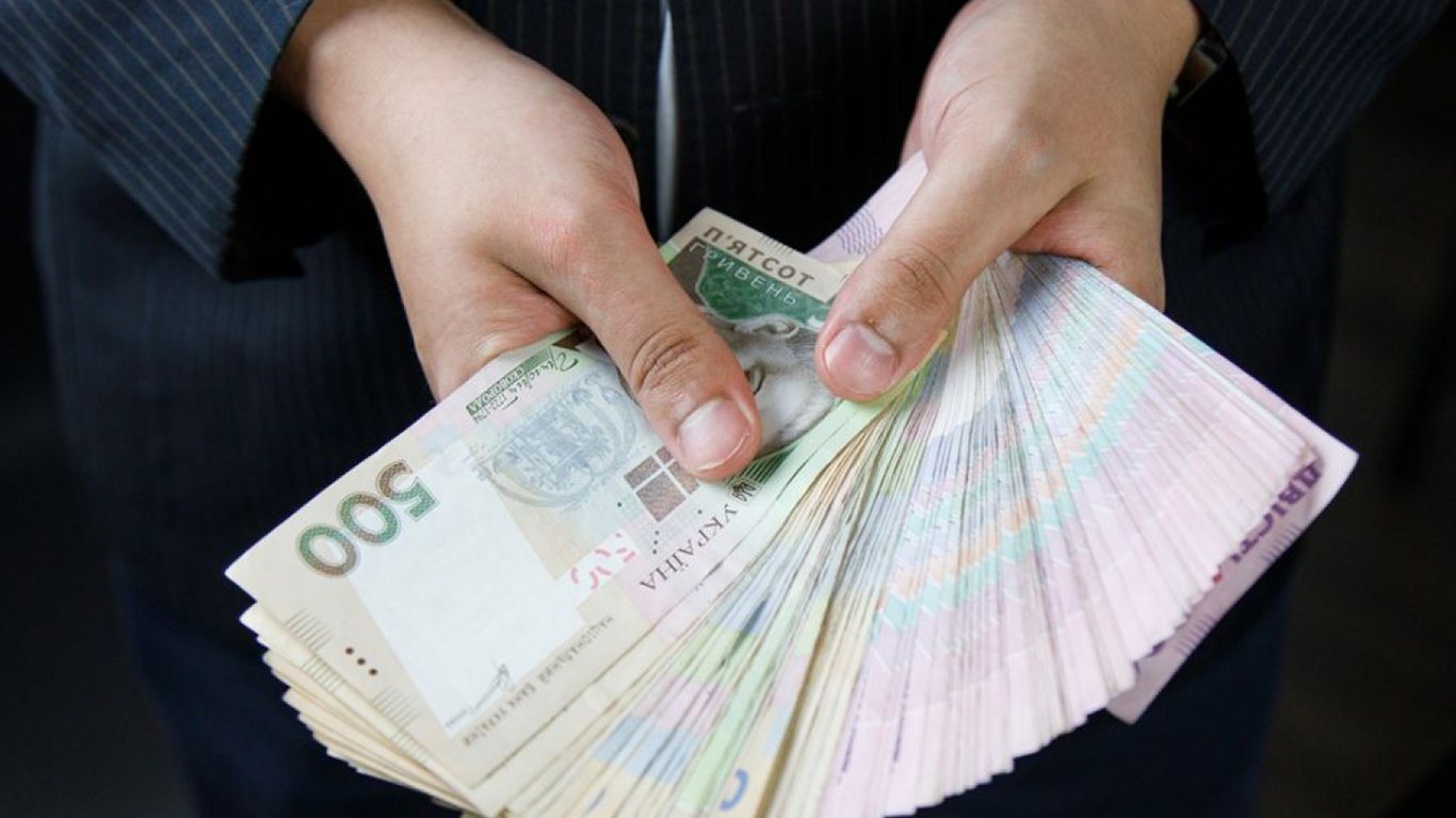 Українці стали заможнішими до 2021-го, але цифра $640 потребує уточнення