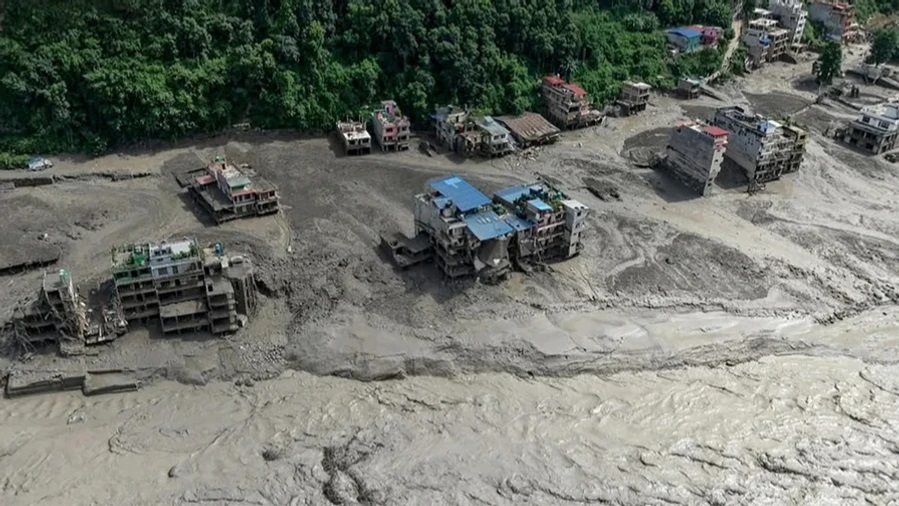 Непал завершив рятувальну операцію після повені: понад 5 тисяч зниклих безвісти