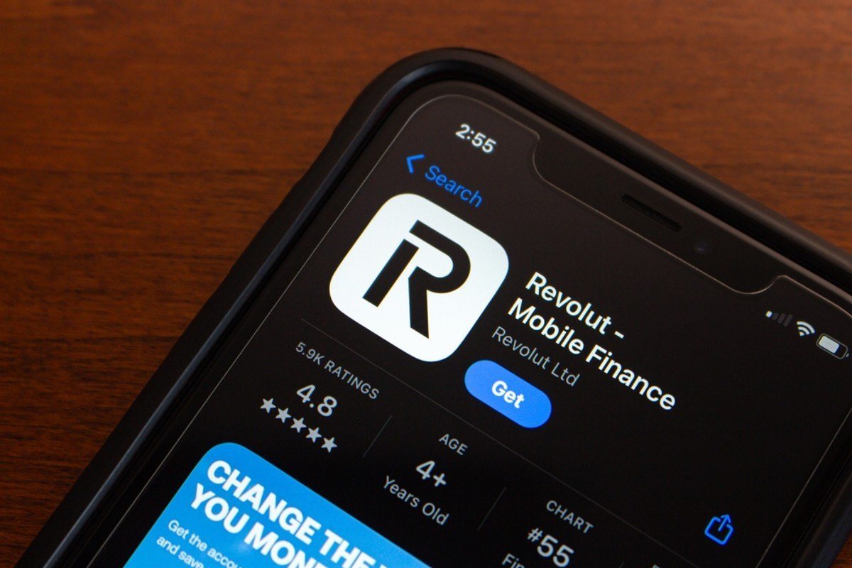 Revolut підтвердив витік даних клієнтів через шахрайські запити