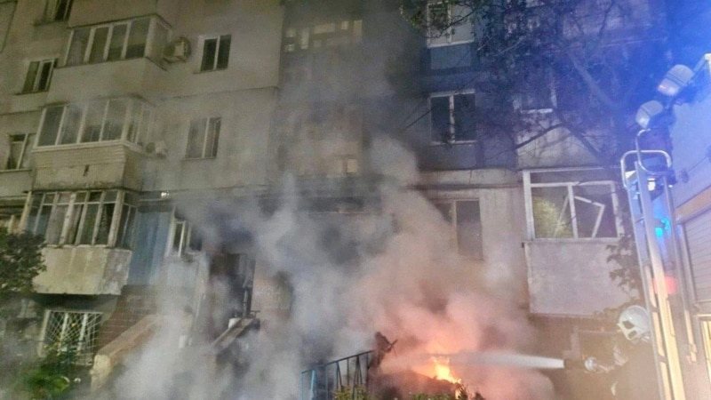 Російські дрони вночі атакували Дніпро та Одесу, серед поранених — двоє 8-річних дітей